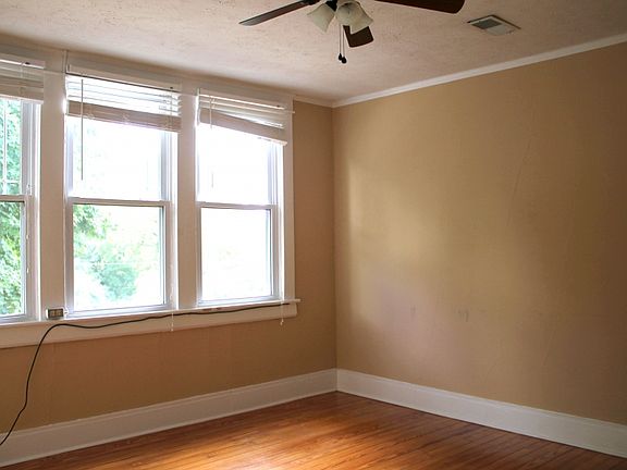 5th image of 309 Greenwood Ave