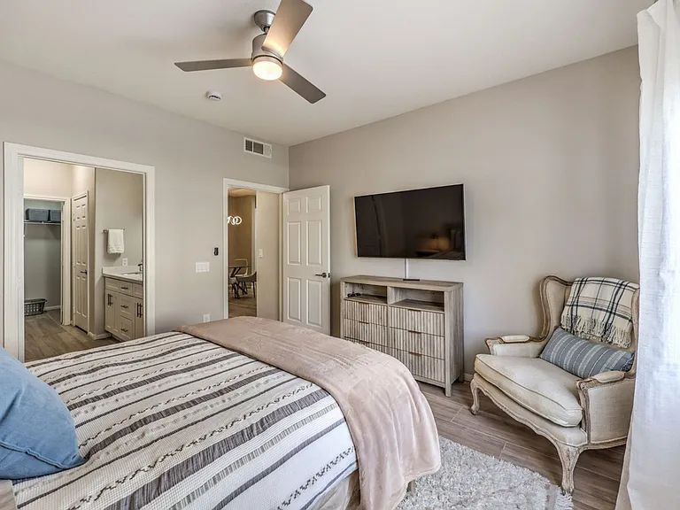 855 N Stephanie St #1015 — Photo 15