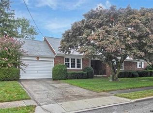 258 Sunset Ave, Hanover, PA 17331