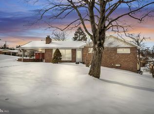 1361 Norton Rd, Steelton, PA 17113