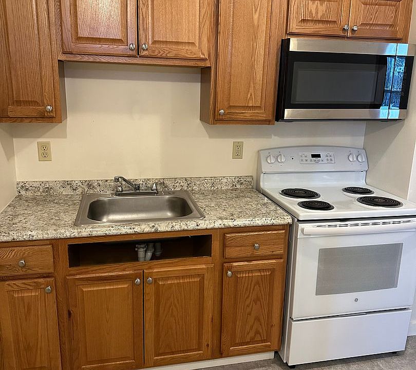 lak64 64 Lake St Stoneboro PA Zillow