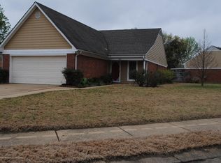 1207 Payton Dr E, Southaven, MS 38671