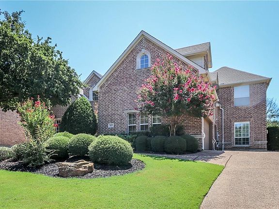 2nd image of 1421 Monarch Way