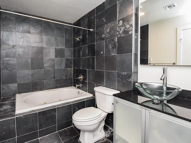 1829 Augusta Dr #31 — Photo 23