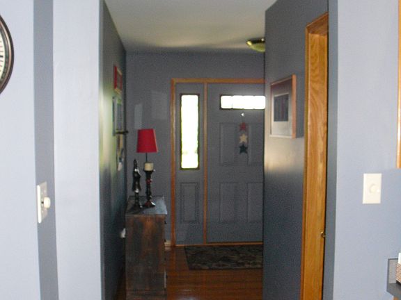4th image of 19631 Edgebrook Ln