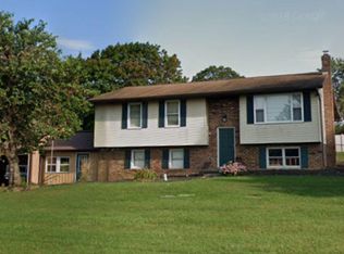 5900 York Rd, Spring Grove, PA 17362