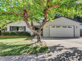 862 Forest Glade Cir, Grass Valley, CA 95945