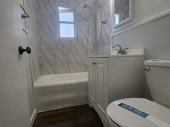 4th image of 303-321 Olive St #317