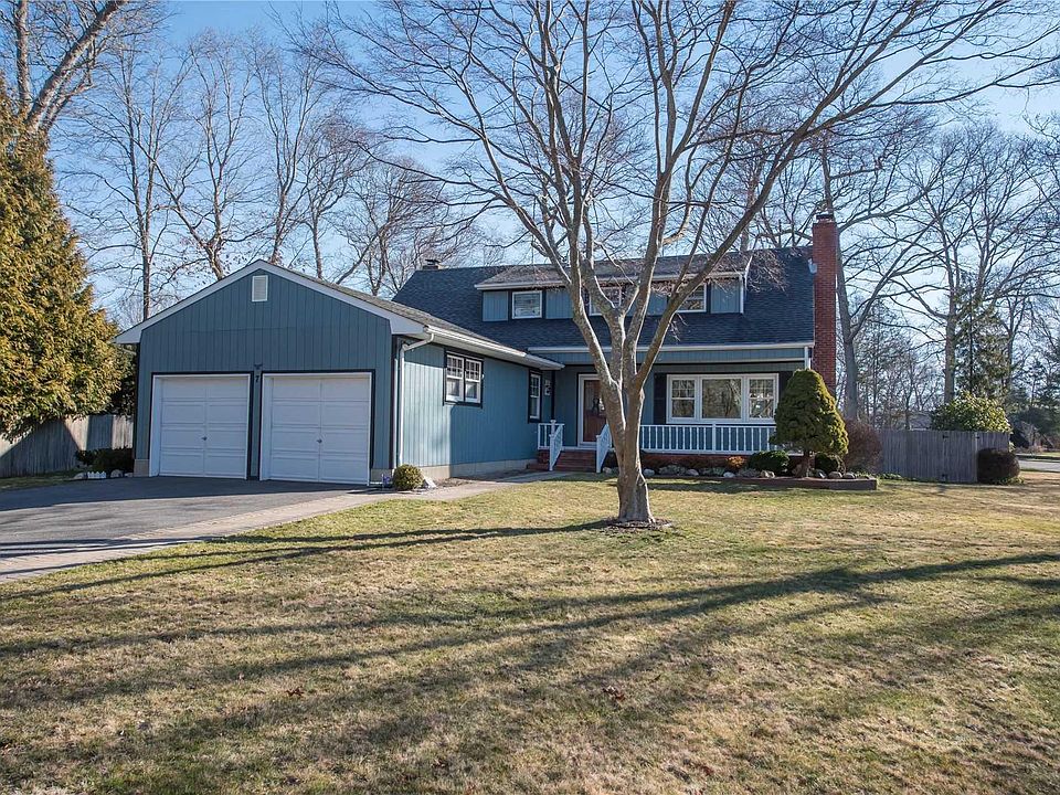1st image of 7 Annette Ln