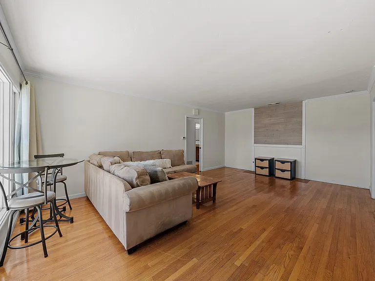 5658 Mary Lane Dr — Photo 12