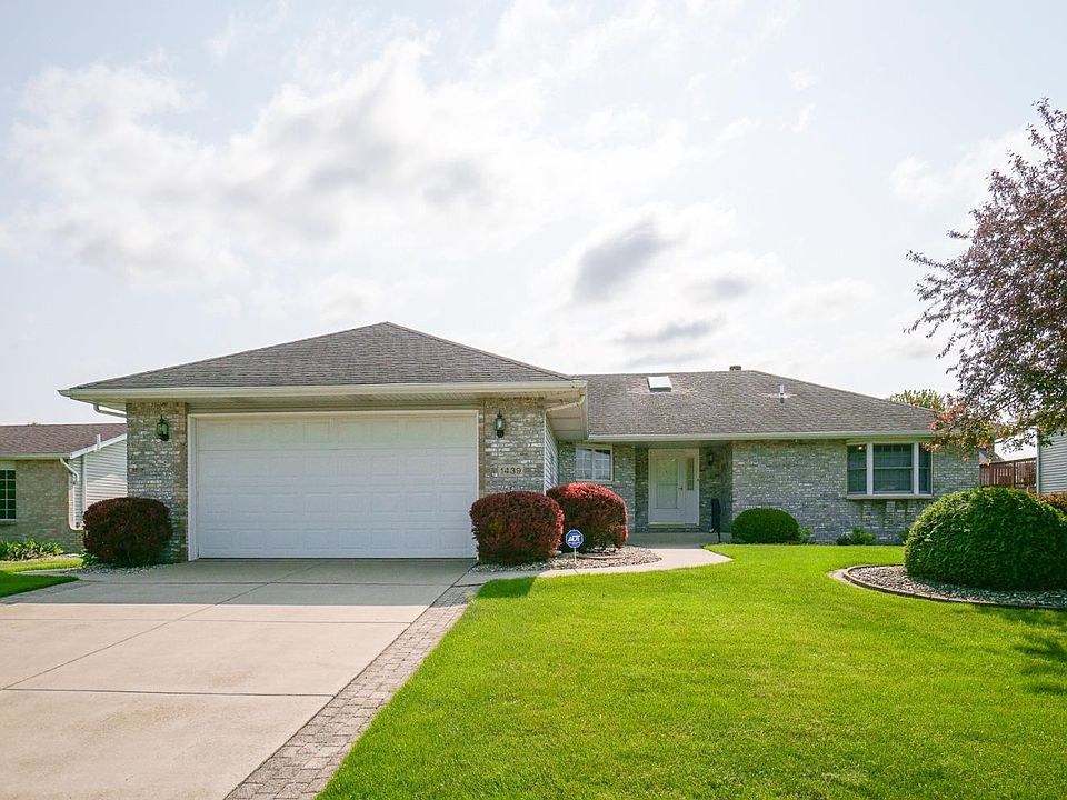 1st image of 1439 Cozy Ln