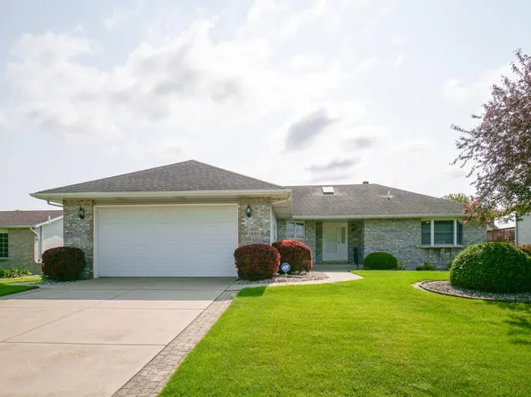 1439 Cozy Ln, Dyer, IN 46311