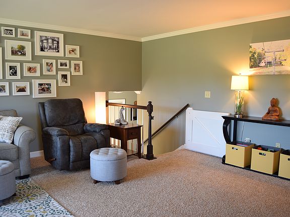 Family Room - Upper Level