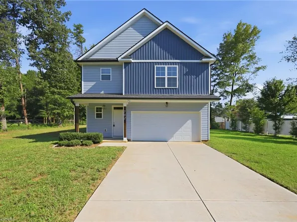 702 Vance St, Mebane, NC 27302