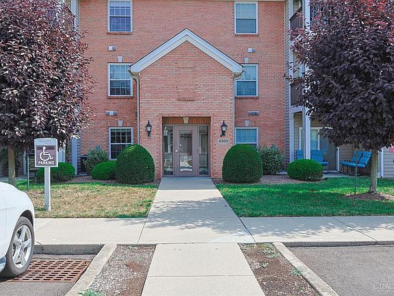 3rd image of 4300 Regency Ridge Ct APT 208