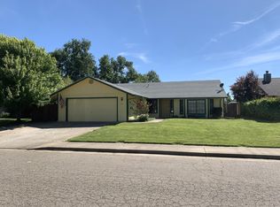 3250 Driftstone Dr, Anderson, CA 96007