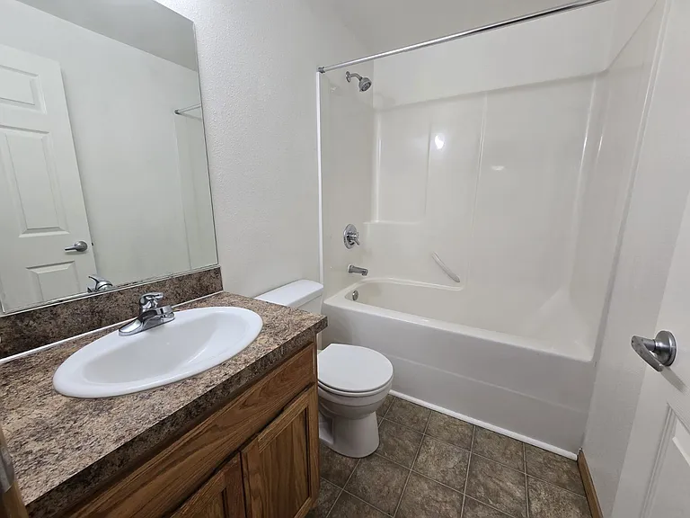 324 Maylea Pl — Photo 18