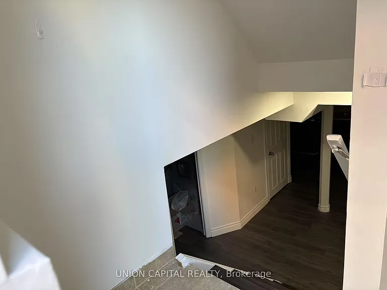 21 Natanya Blvd #BASEMENT — Photo 9