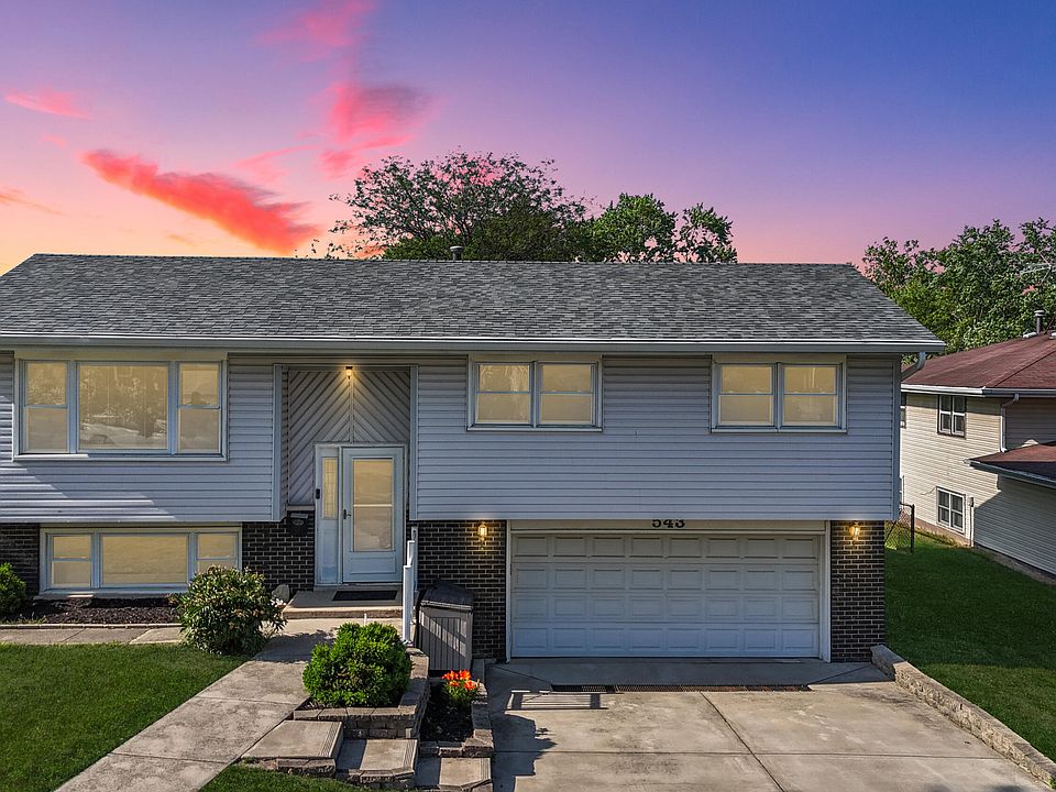 1st image of 543 Aspen Dr