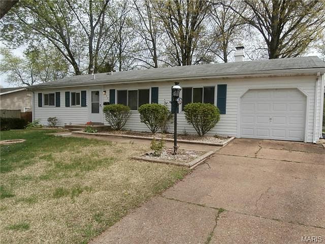 1st image of 6804 Village Square Dr