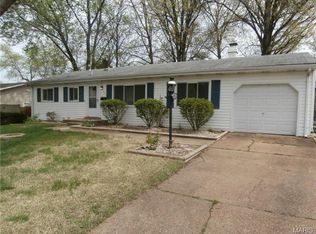 6804 Village Square Dr, Hazelwood, MO