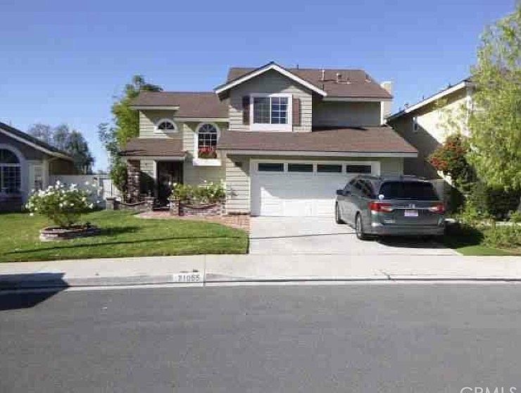 1st image of 21055 Briarwood Ln