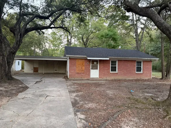 105 Circle Dr, Springhill, LA 71075