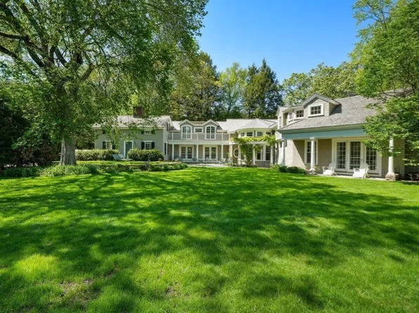 198 Clyde St, Brookline, MA 02467