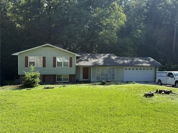 1966 Kensington High St SW, Lilburn, GA 30047