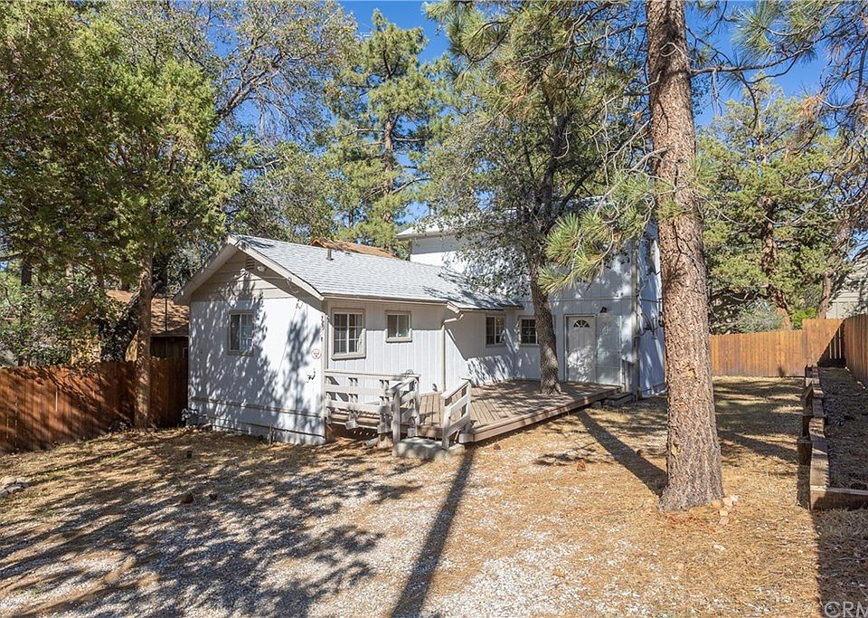 1st image of 789 Vista Ave
