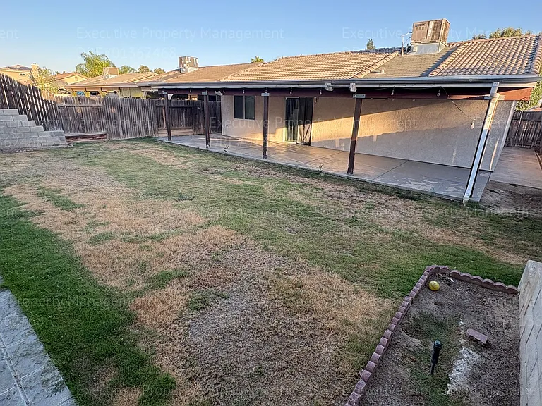 524 Sunset Meadow Ln — Photo 39