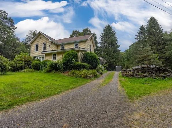 79 Skyline Dr, Lawrenceville, PA 16929