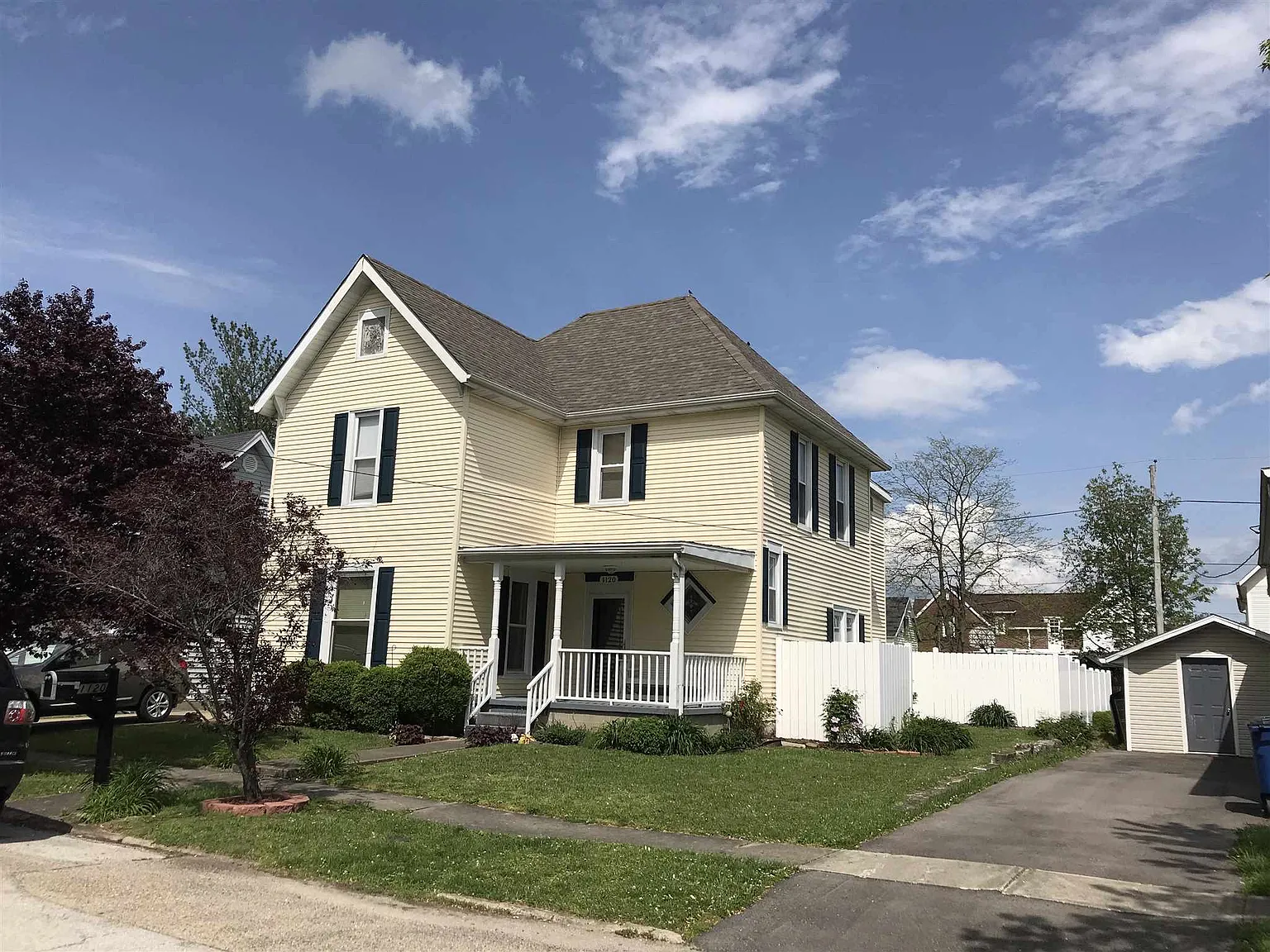 1120 N St photo 1