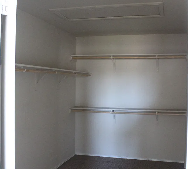 2108 Terry Dr — Photo 31