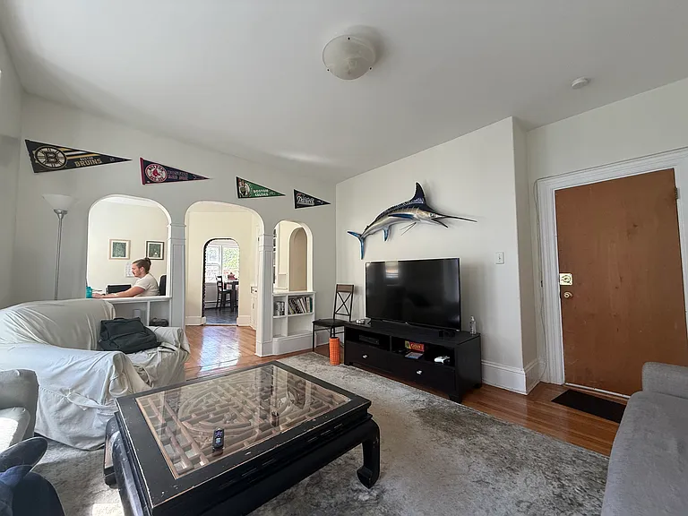 50 Vinal Ave #2 — Photo 8