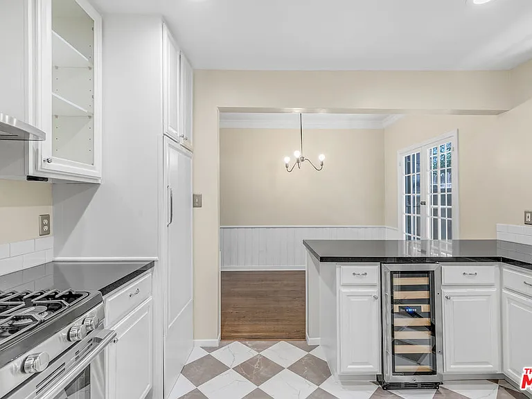 6053 Scenic Ave — Photo 18