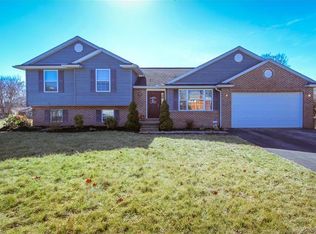11 Barton Dr, Freedom, PA 15042