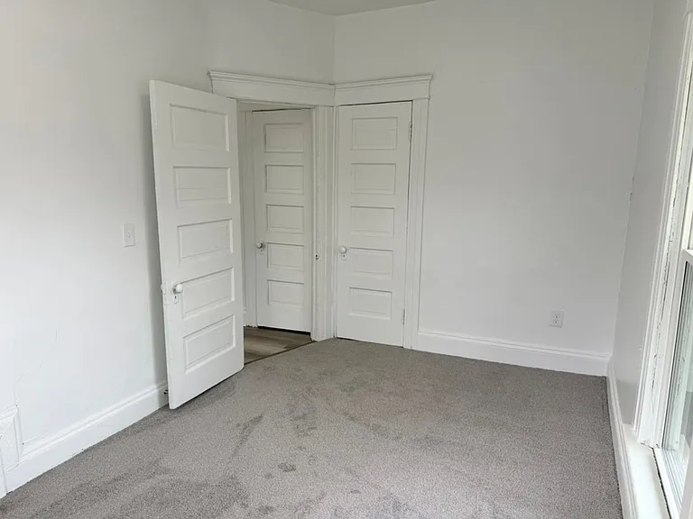 1701 E Ganson St — Photo 40