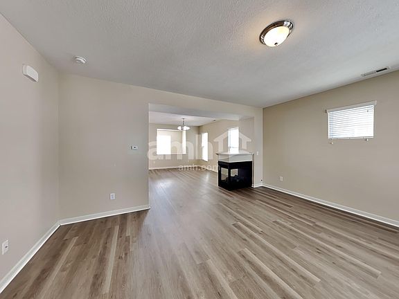 5th image of 7867 Ashenden Dr