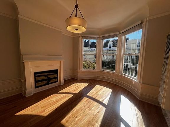 2nd image of 1324 McAllister St #A