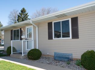 5182 Green Meadow Rd, Kalamazoo, MI 49009