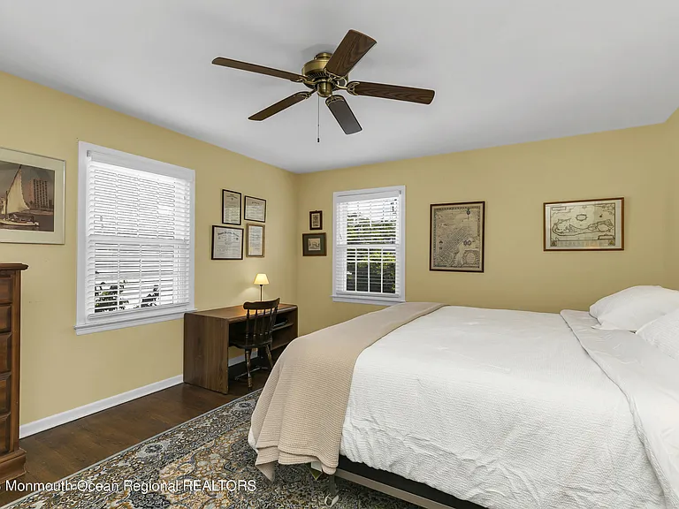 203 Washington Blvd — Photo 17