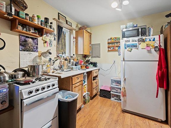 4th image of 3640 Keystone Rd