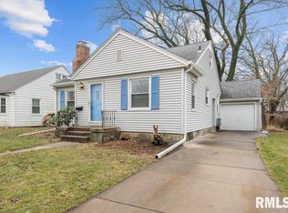 2320 15th Ave, Moline, IL 61265