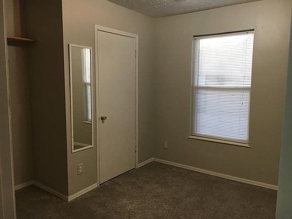 2nd image of 1705 Washington Ave APT 4