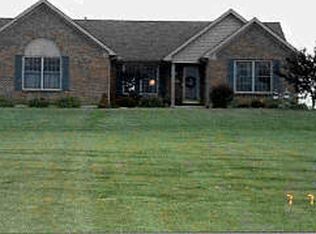 833 W Pekin Rd, Lebanon, OH 45036