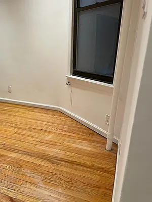 Rented by Manhattan Flats | media 11