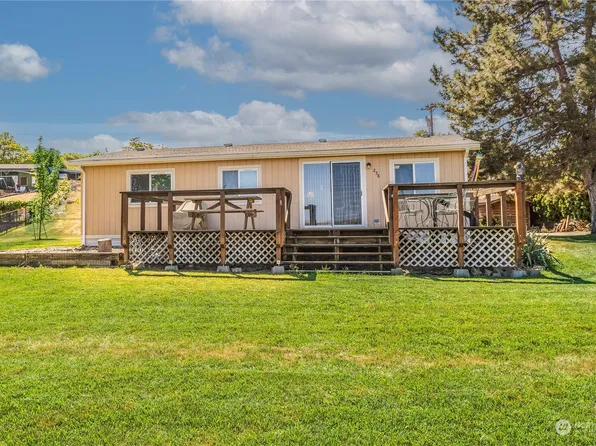 258 Lakeview Drive, Burbank, WA 99323