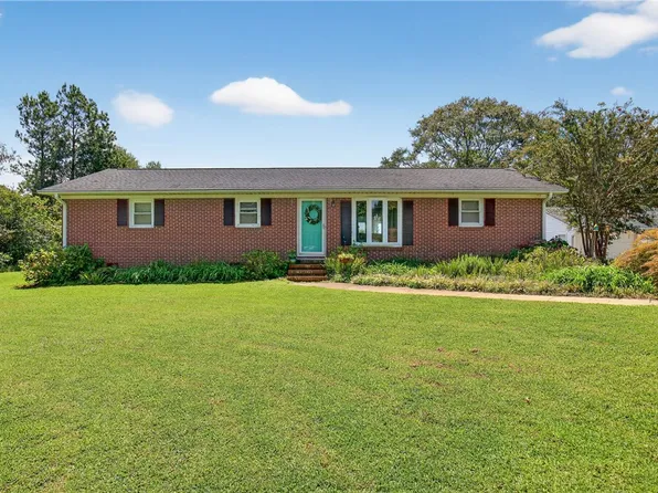 312 Rogers Rd, Pendleton, SC 29670