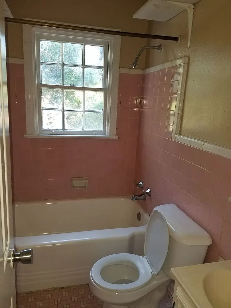 3 bed 1 bath for rent — Photo 2
